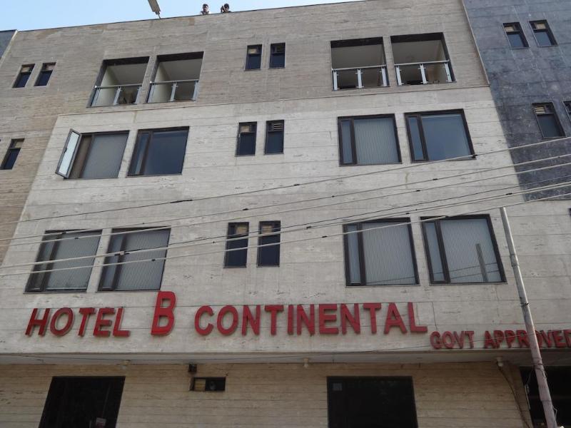 Hotel B Continental Delhi  Bagian luar foto